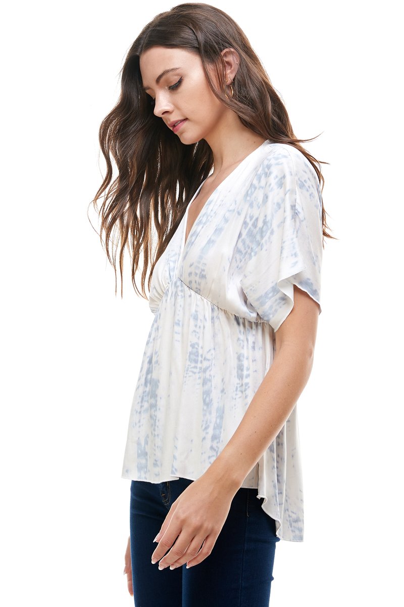 ARROW Flowy V-Neck Top