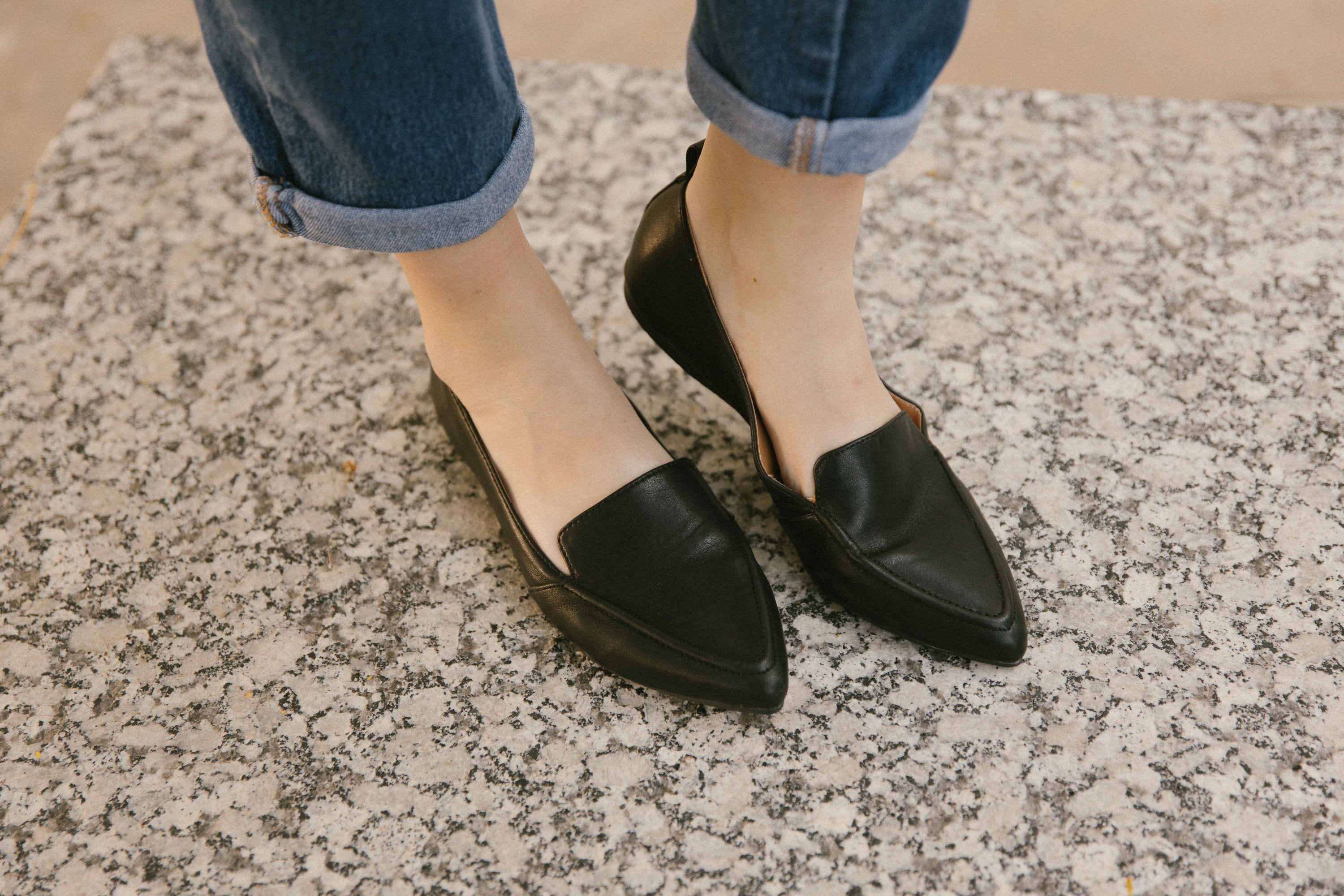 Socialite Flat (Black)