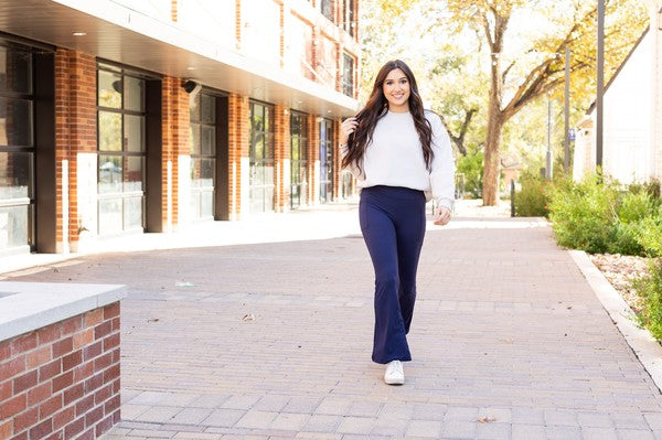CloudSoft Bootcut Leggings