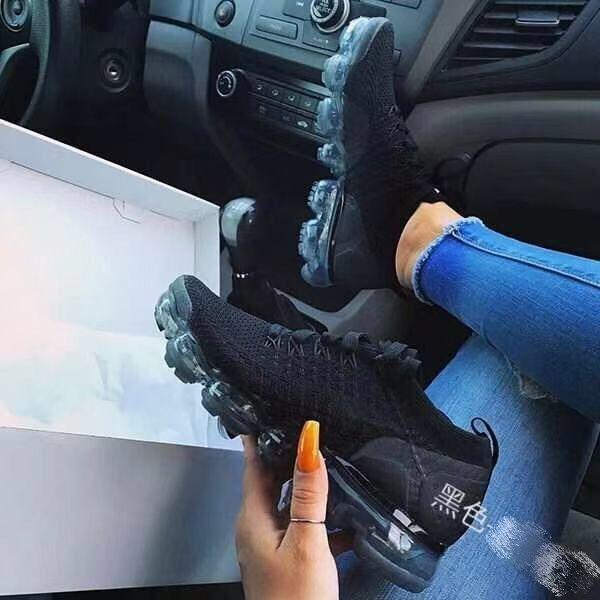 FLYERS