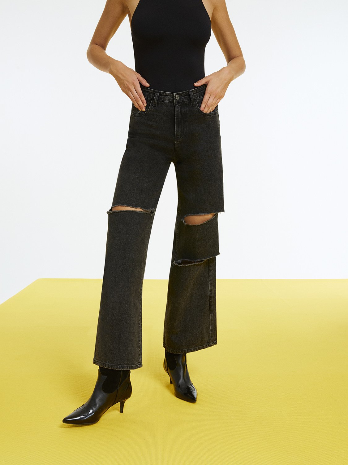 Brooklyn Brown High-Waisted Jeans