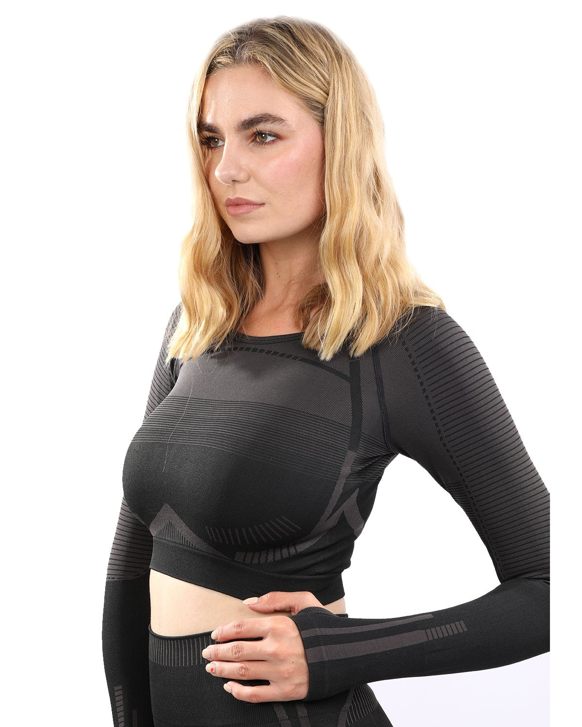 Dyansa Sports Top in Black/Brown