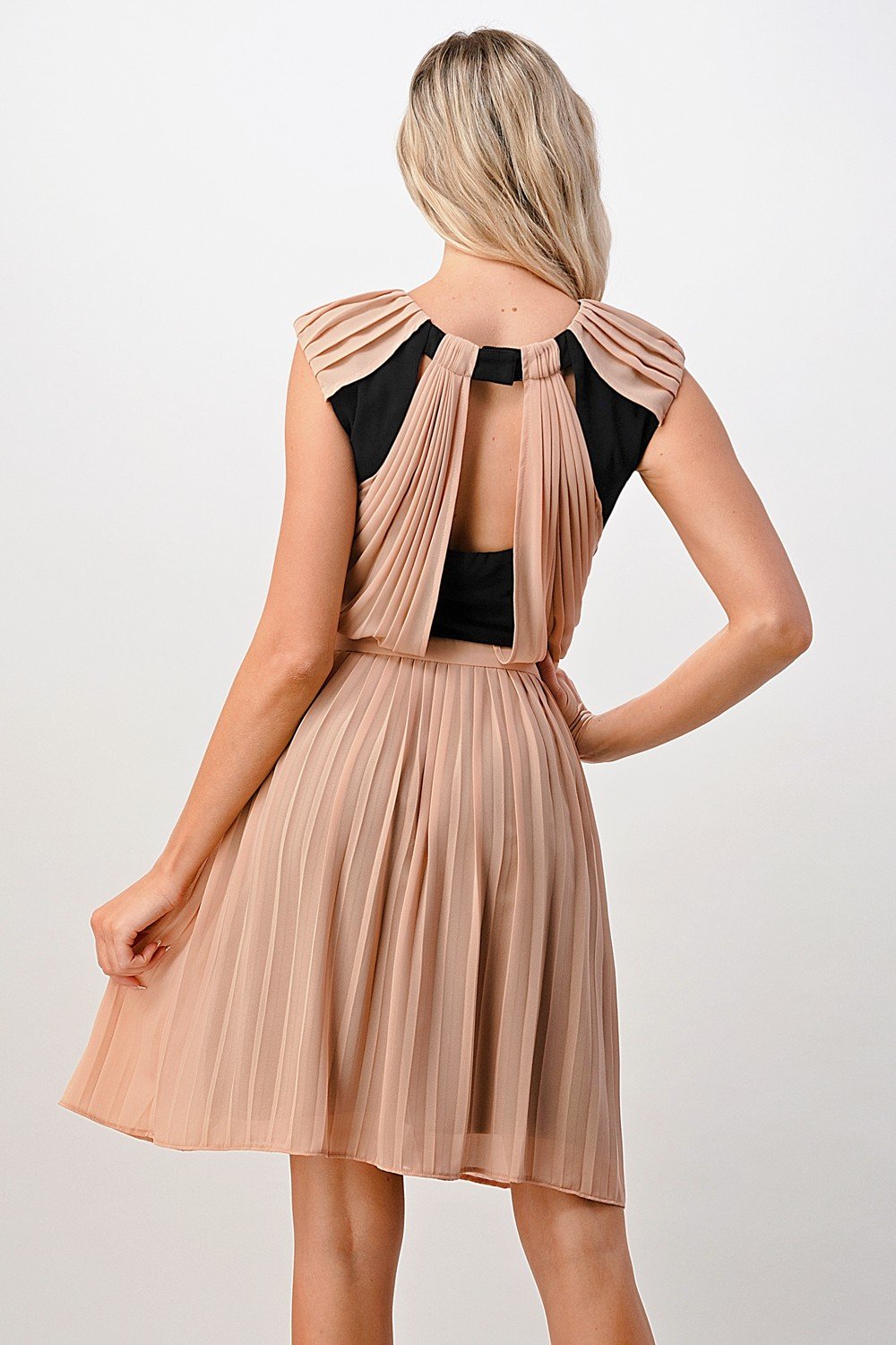 ARROW Pleated Dress