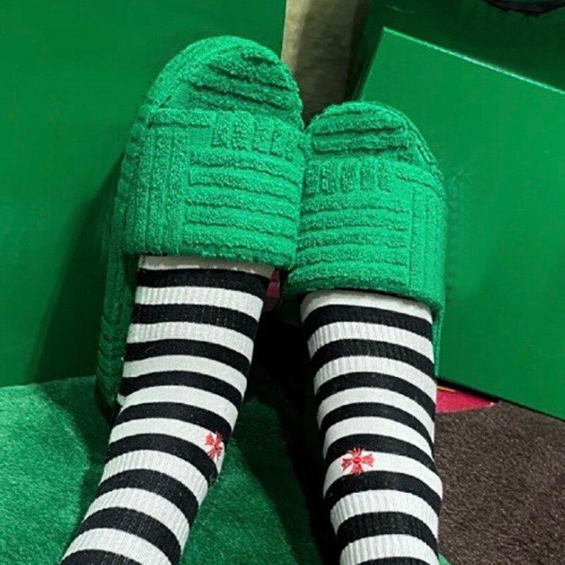 Juneberry Flat Furry Slides