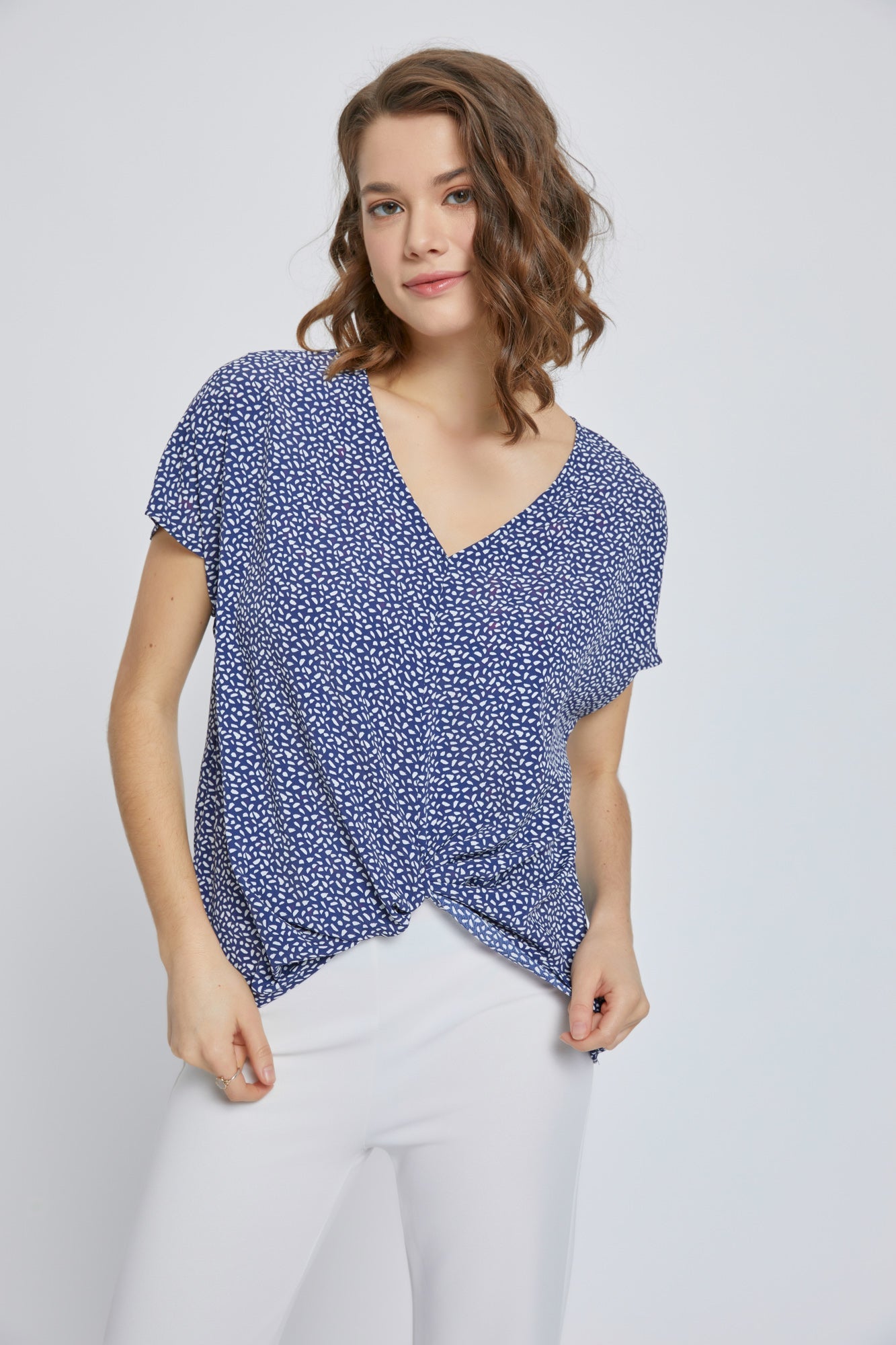 ARROW V-Neck Wrap Top