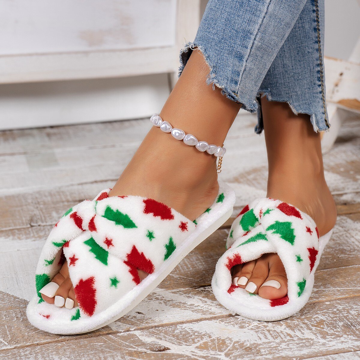 Christmas Tree Pattern Furry Slippers