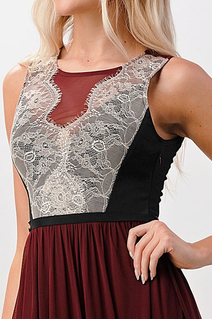 ARROW Elegant Sheer Maxi Dress with Lace Bodice and Flowing Skirt