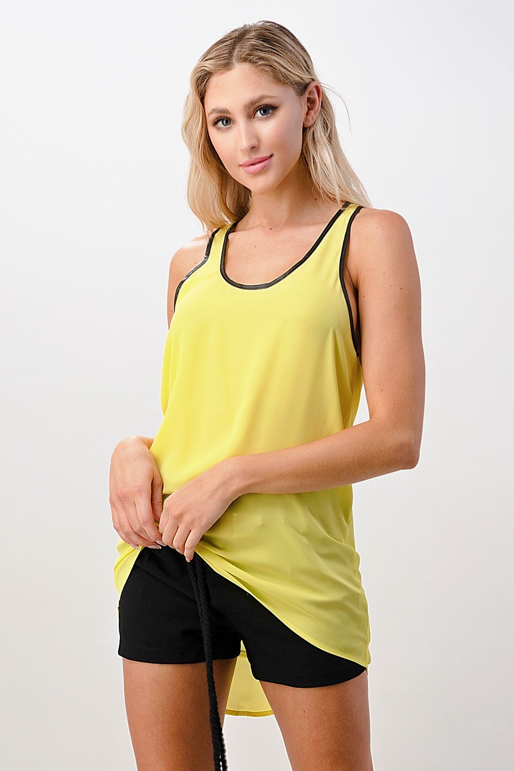 ARROW Scoop It Up Contrast Tank