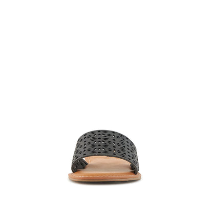 Pear Biarritz Sandals in Black