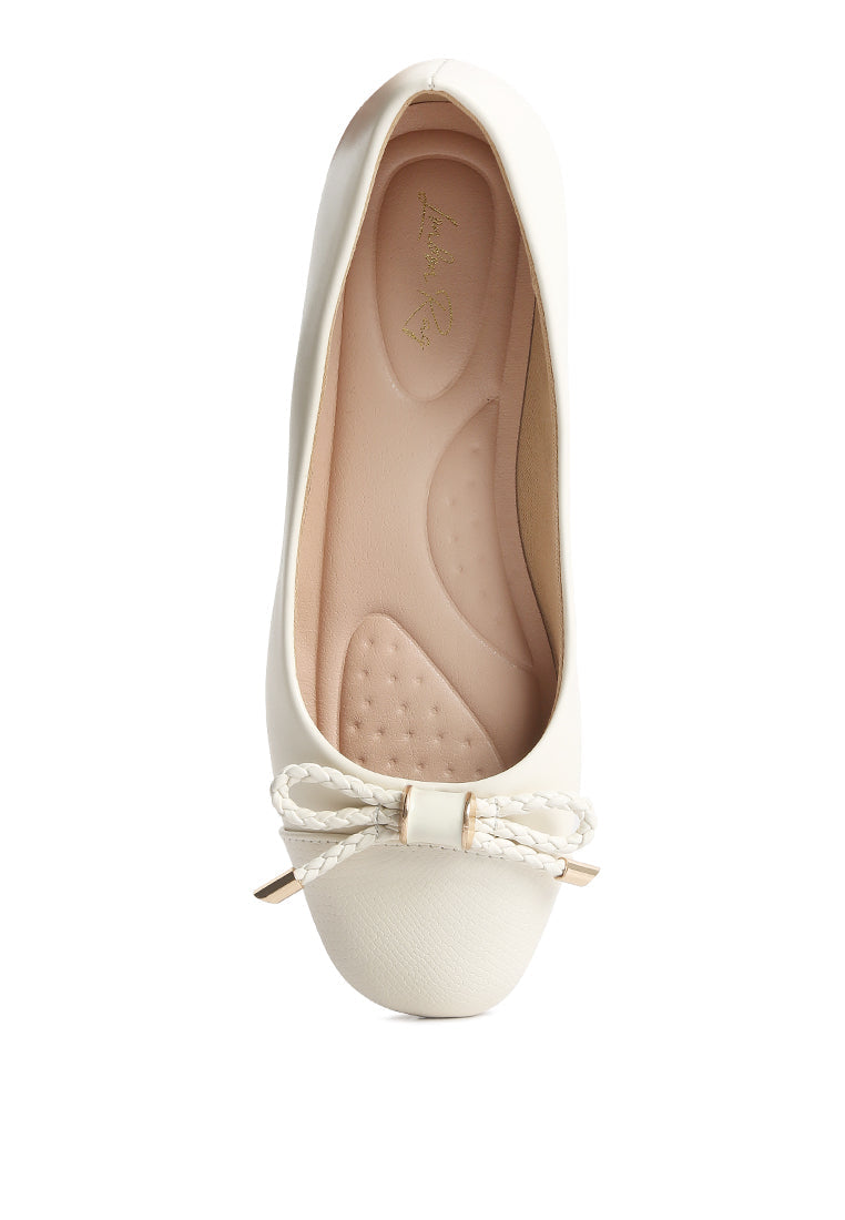 Moi Metallic Embellished Ballerina Flats