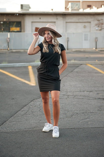 Lacy Downtown Dress in Black